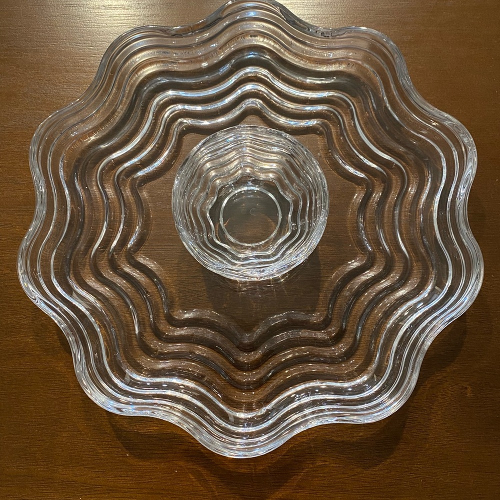 Clear Wavy Glass Chip & Dip / Appetizer